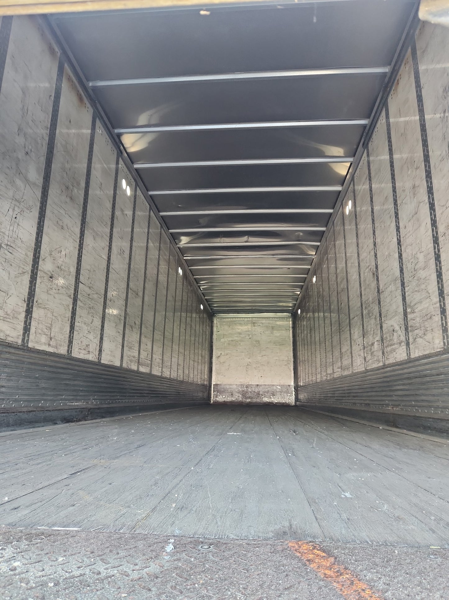 2016 - 2018  30' and 40' Wabash Duraplate - Roll Door / Lift Gates