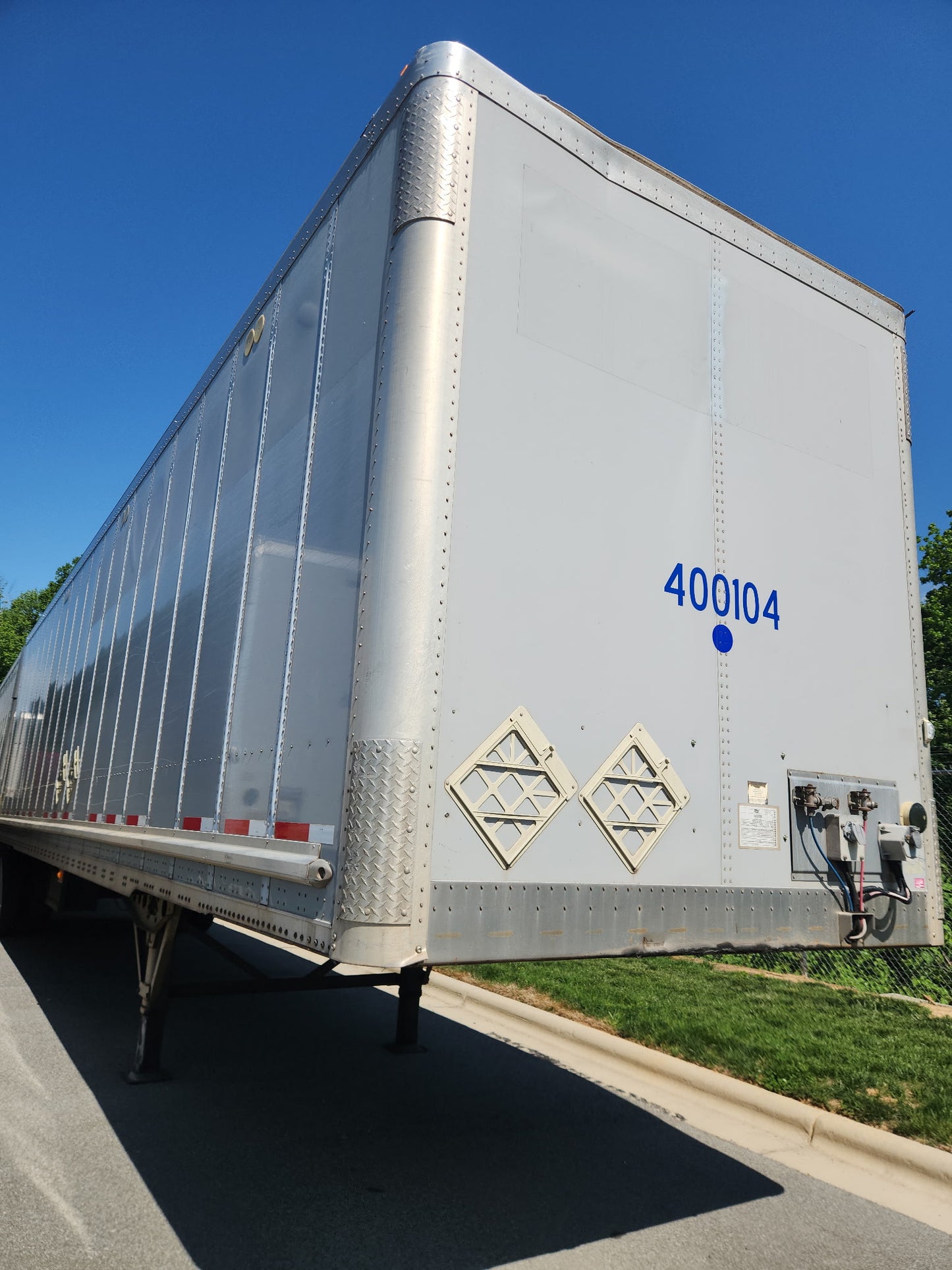 2016 - 2018  30' and 40' Wabash Duraplate - Roll Door / Lift Gates