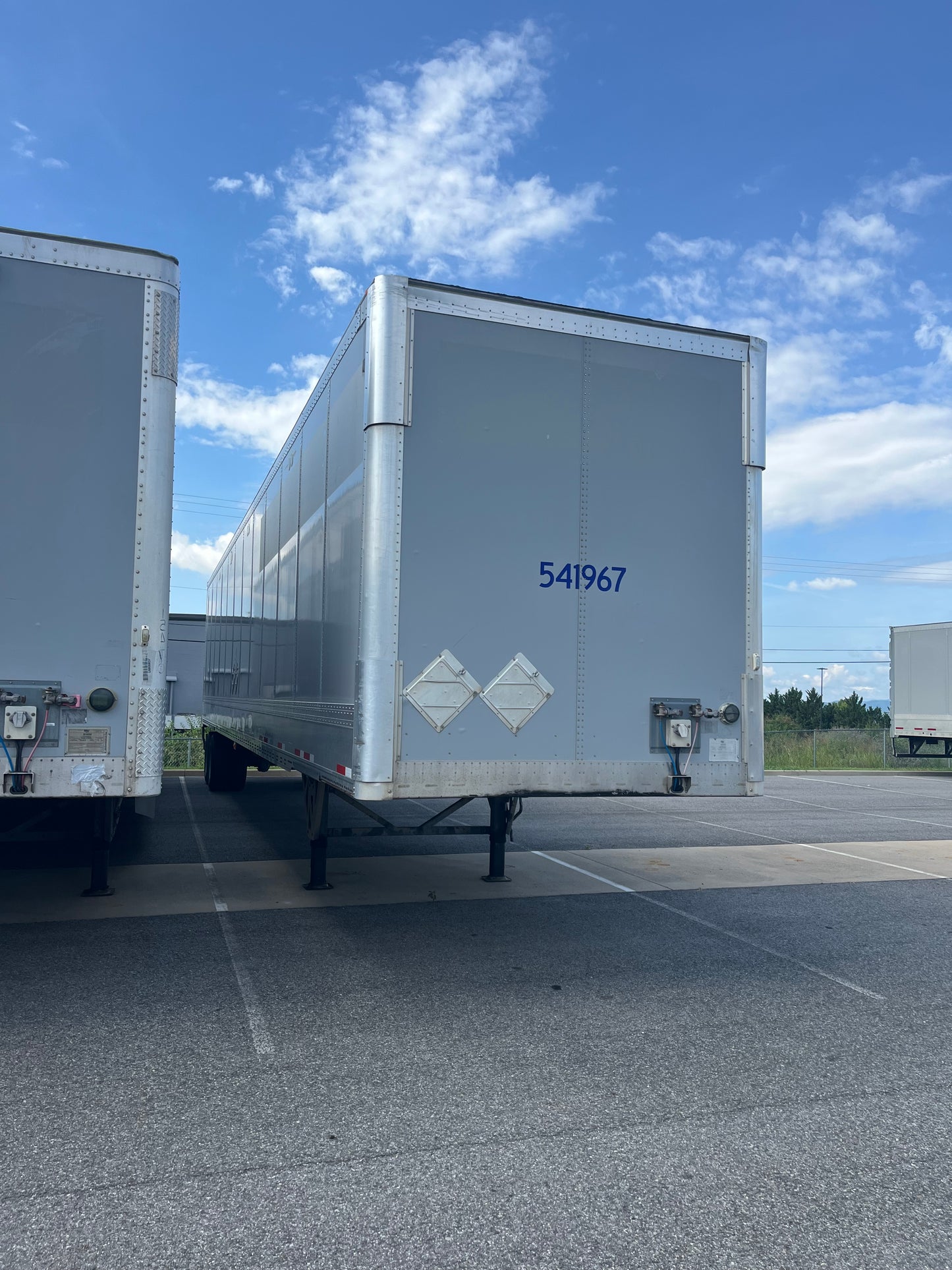 53' x 102" Wabash Duraplate Dry Vans - High Base Rails